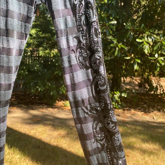 Miss Me velvet and rhinestone top - Picture 4 of 5